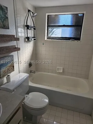 2505 W 67th Place Hialeah FL 33016