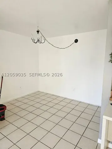 2505 W 67th Place Hialeah FL 33016