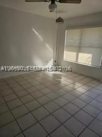 2505 W 67th Place Hialeah FL 33016