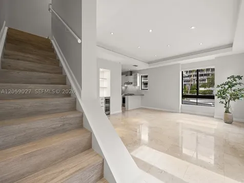 5864 SW 74th Terrace South Miami FL 33143