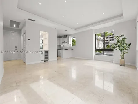 5864 SW 74th Terrace South Miami FL 33143