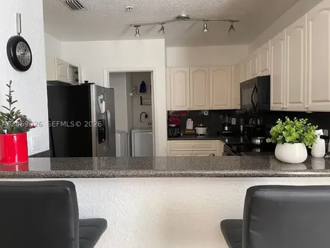 8123 W 36th Avenue Hialeah FL 33018