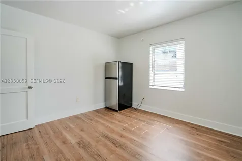 433 NE 82nd Street Miami FL 33138