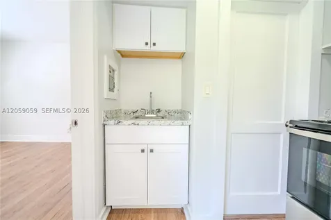 433 NE 82nd Street Miami FL 33138