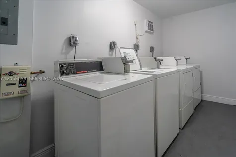 433 NE 82nd Street Miami FL 33138