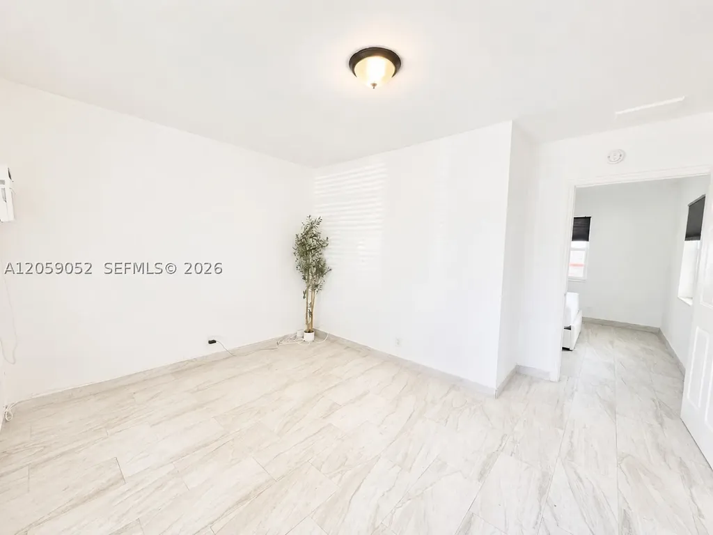 2519 Pierce Street Hollywood FL 33020