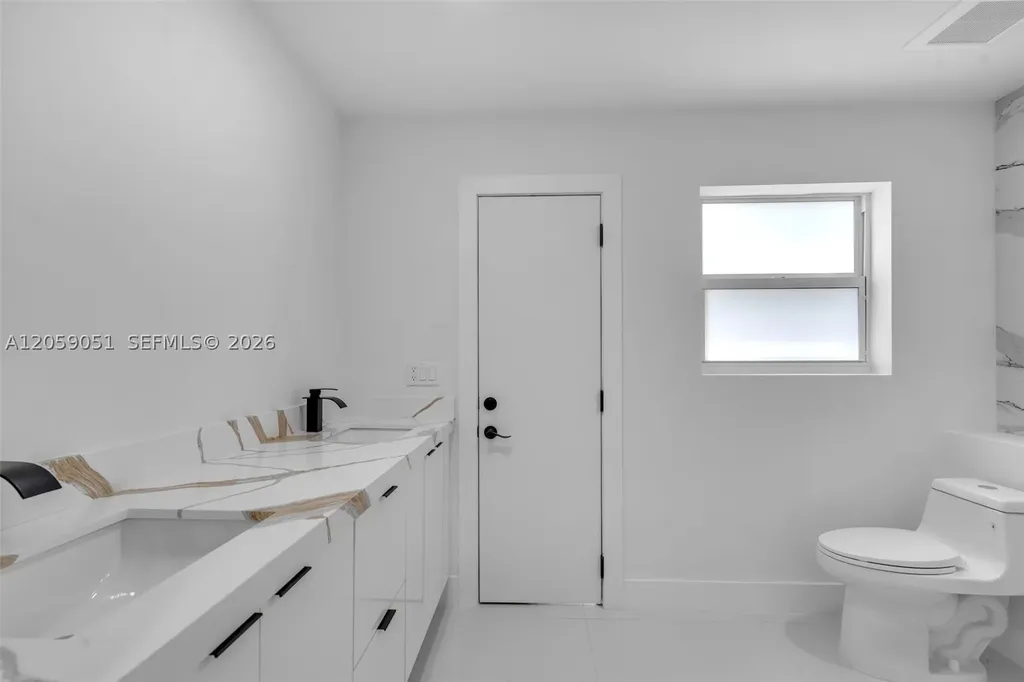 2828 NW 95th Avenue Coral Springs FL 33065