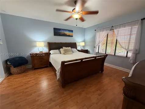 15253 SW 138th Terrace Miami FL 33196