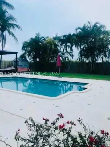 15253 SW 138th Terrace Miami FL 33196