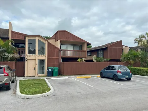 6211 SW 116th Place Miami FL 33173