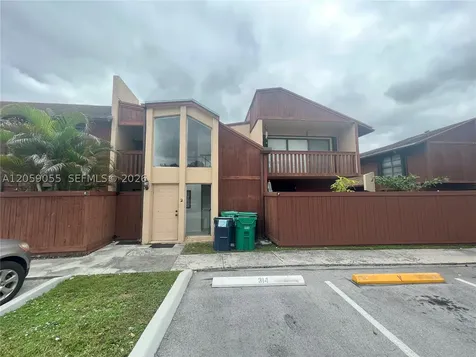 6211 SW 116th Place Miami FL 33173