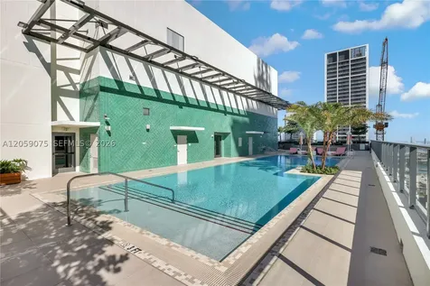 11 NE 6th Street Miami FL 33132