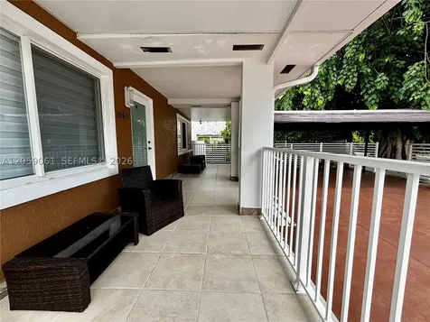 1043 NW 33rd Street Miami FL 33127