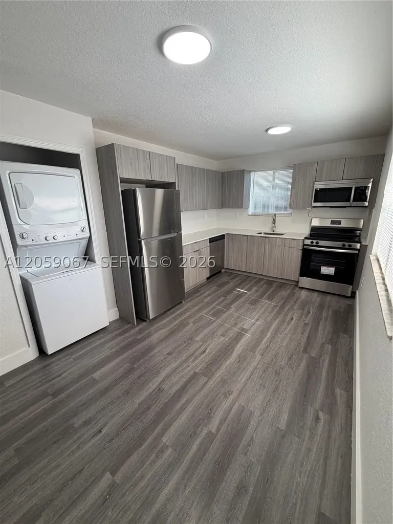 590 NW 58th Street Miami FL 33127