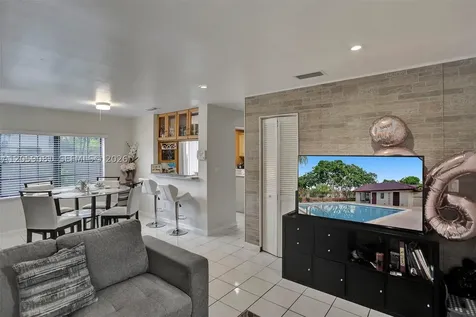 10540 SW 154th Miami FL 33196