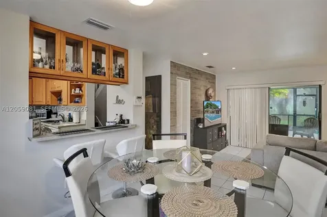 10540 SW 154th Miami FL 33196
