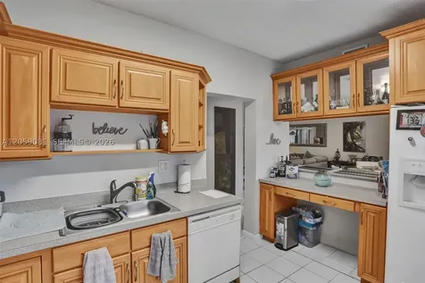 10540 SW 154th Miami FL 33196