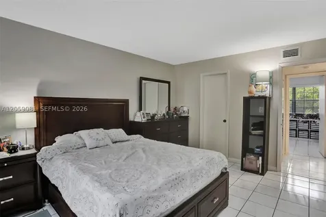 10540 SW 154th Miami FL 33196