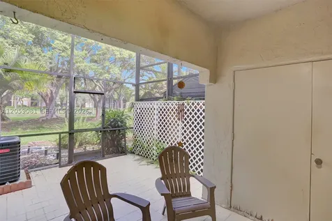 10540 SW 154th Miami FL 33196