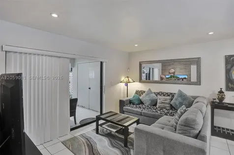 10540 SW 154th Miami FL 33196