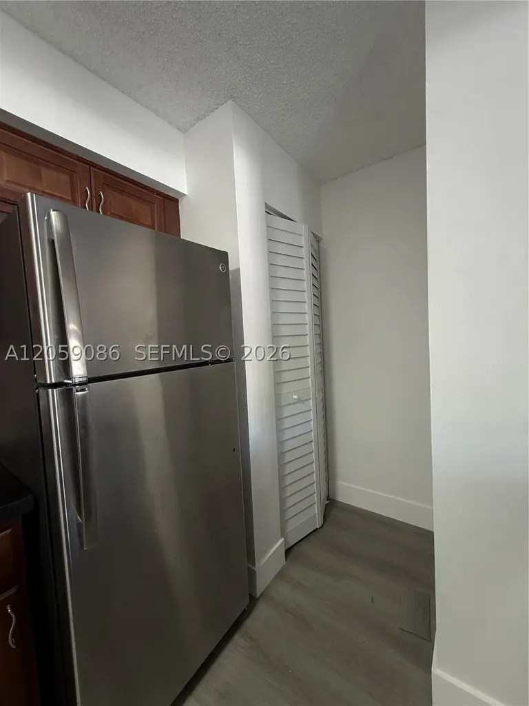 510 S Park Road Hollywood FL 33021