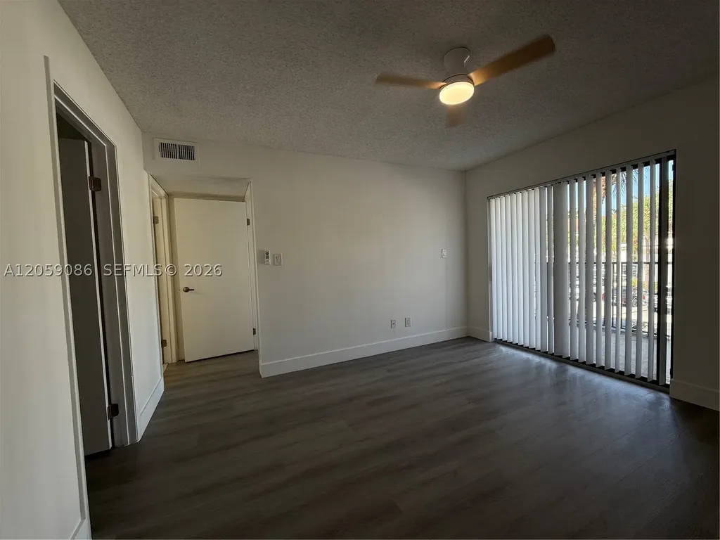 510 S Park Road Hollywood FL 33021