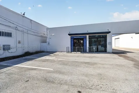 4029 NW 25th Street Miami FL 33142