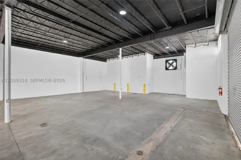 4029 NW 25th Street Miami FL 33142