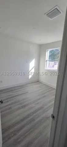 4029 NW 25th Street Miami FL 33142