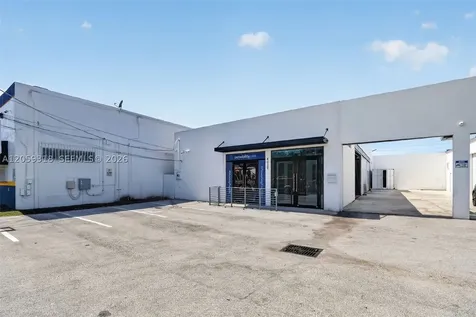 4029 NW 25th Street Miami FL 33142