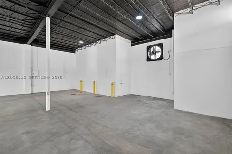 4029 NW 25th Street Miami FL 33142