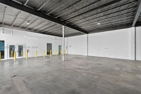 4029 NW 25th Street Miami FL 33142