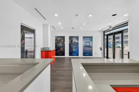 4029 NW 25th Street Miami FL 33142