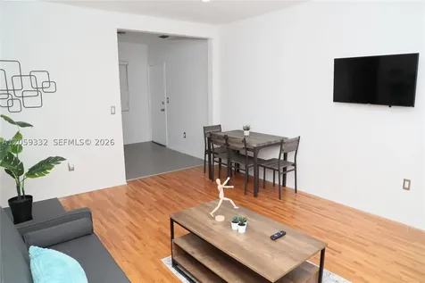 215 Antilla Avenue Coral Gables FL 33134