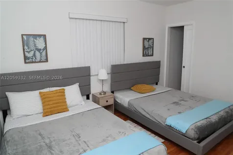 215 Antilla Avenue Coral Gables FL 33134