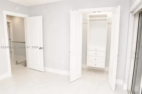 2750 W 76th Street Hialeah FL 33016