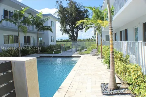 Miami Beach FL 33141
