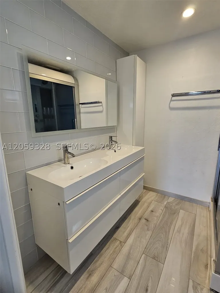 1732 NE 50th Street Pompano Beach FL 33064
