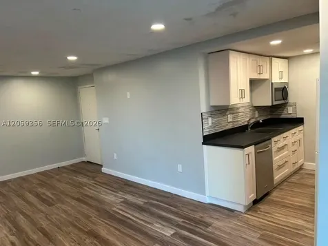 9320 Fontainebleau Boulevard Miami FL 33172