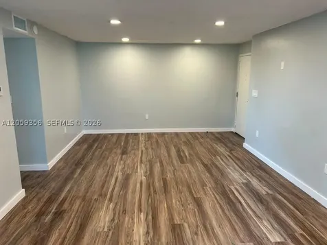 9320 Fontainebleau Boulevard Miami FL 33172