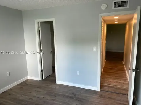 9320 Fontainebleau Boulevard Miami FL 33172