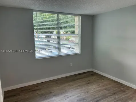 9320 Fontainebleau Boulevard Miami FL 33172