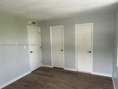 9320 Fontainebleau Boulevard Miami FL 33172