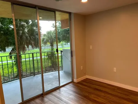 9320 Fontainebleau Boulevard Miami FL 33172