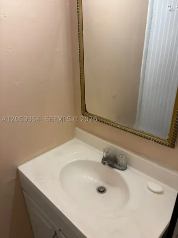 7930 NW 174th Terrace Hialeah FL 33015