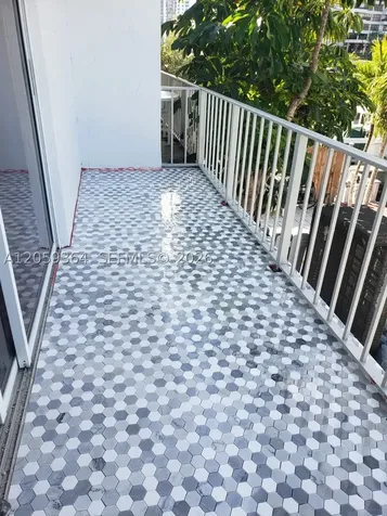 613 NE 26th Avenue Hallandale Beach FL 33009
