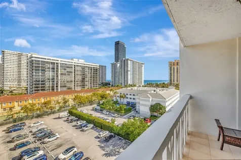 3113 S Ocean Drive Hallandale Beach FL 33009