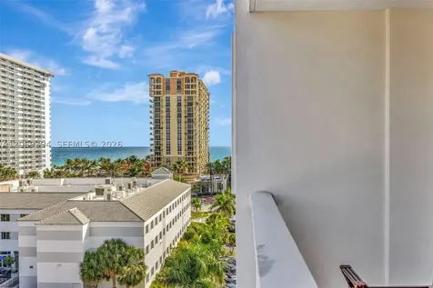 3113 S Ocean Drive Hallandale Beach FL 33009