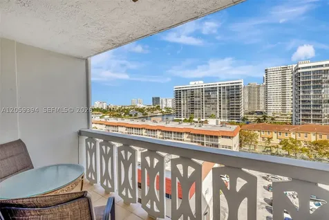 3113 S Ocean Drive Hallandale Beach FL 33009