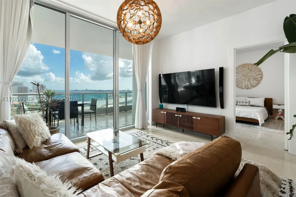 900 Biscayne Boulevard Miami FL 33132